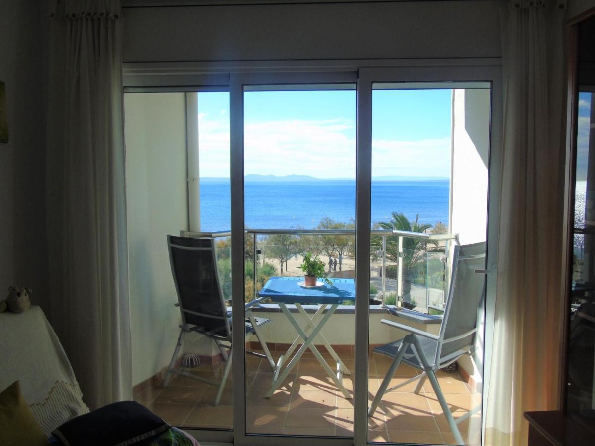 Appartement Premiere Ligne De Mer Росес Екстер'єр фото